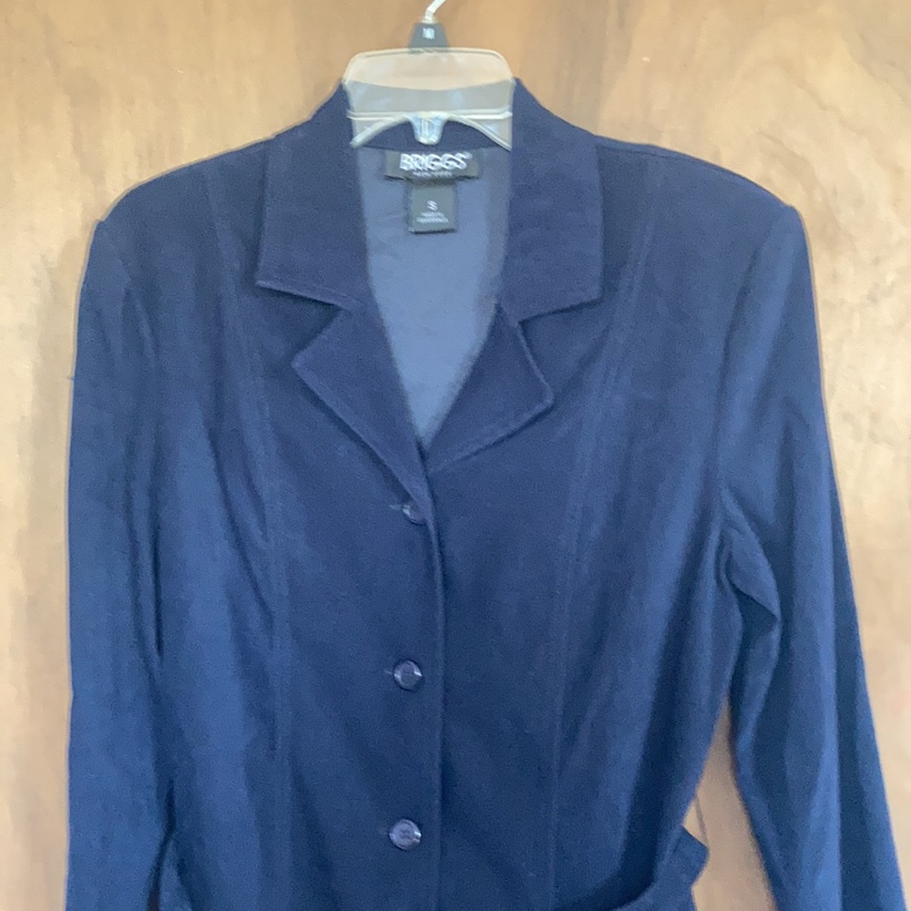 Vintage 90s navy blue button up jacket with belt and shoulder pads - Picture 13 of 17